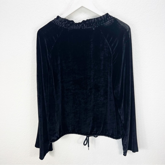 See By Chloe Black Velvet Long Sleeve Blouse Drawstring Size 40 - Picture 7 of 8